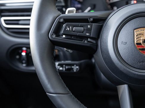 Certified 2026 Porsche Macan Turbo AWD/4WD image 15