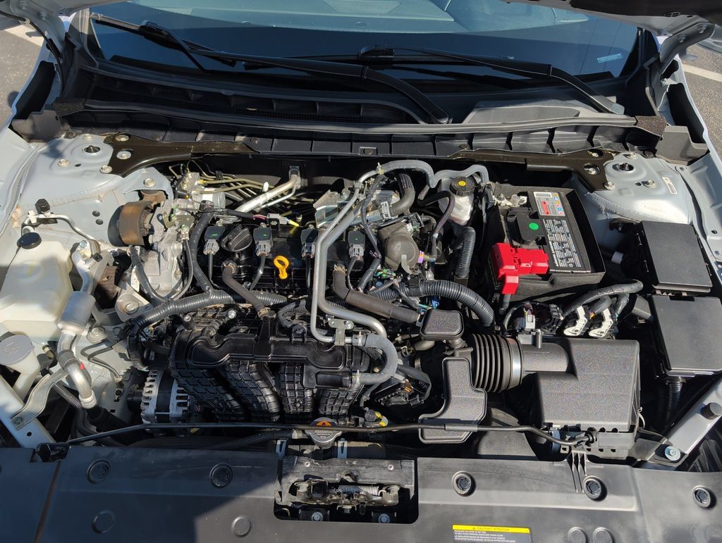 Used 2025 Nissan Altima 2.5 SR AWD/4WD image 22