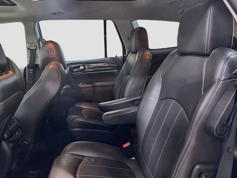 Used 2017 Buick Enclave Leather AWD/4WD image 25