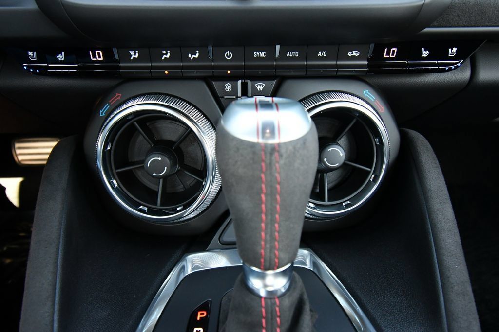 Used 2017 Chevrolet Camaro ZL1 RWD image 21