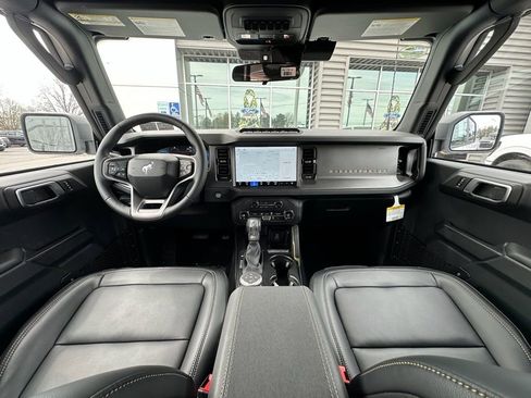 New 2026 Ford Bronco Badlands w/ Sasquatch Package AWD/4WD image 19