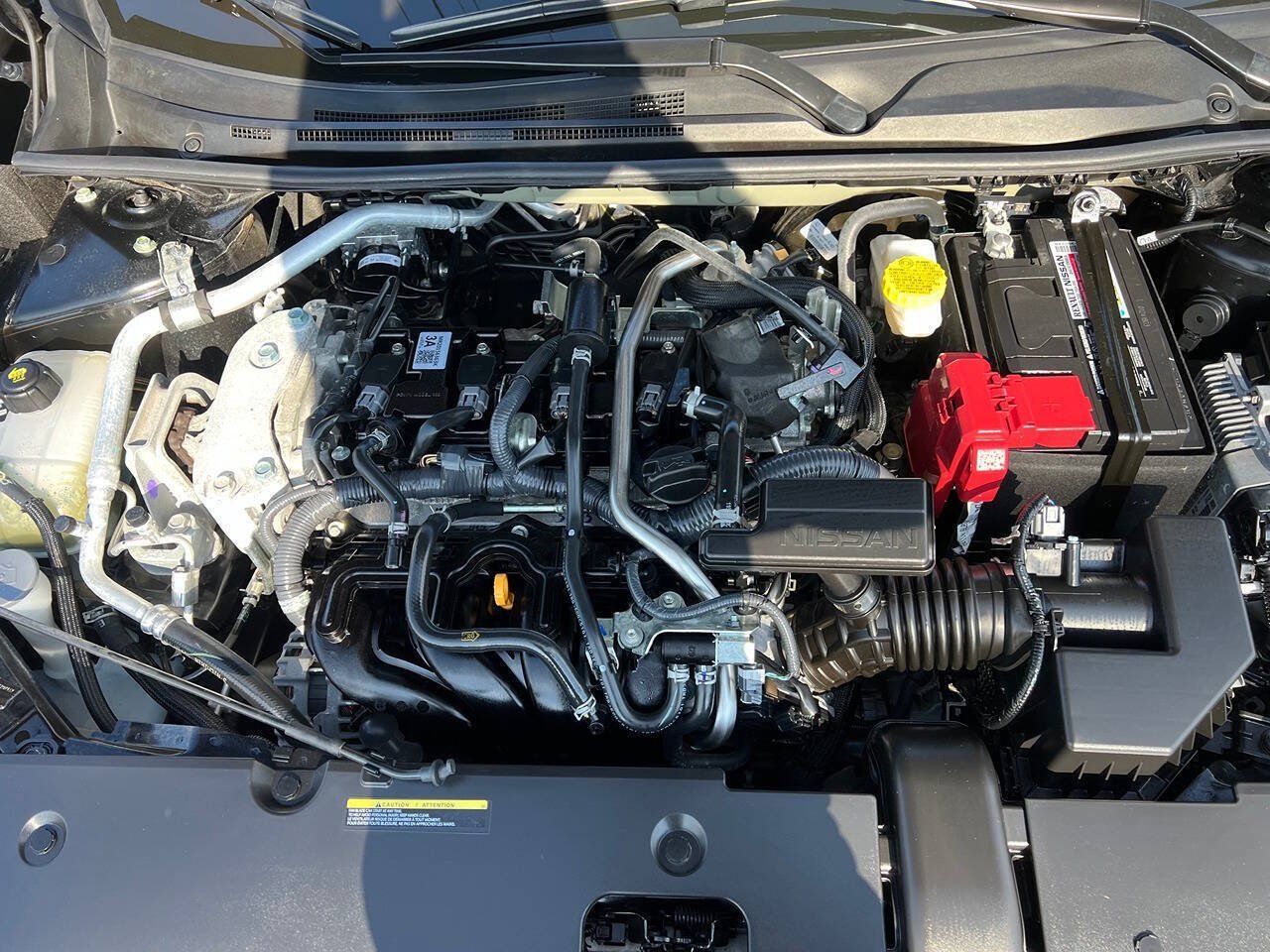 Used 2025 Nissan Sentra SV FWD image 17