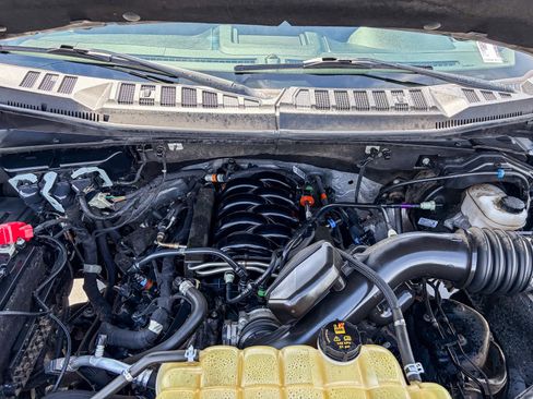 Used 2020 Ford F150 XLT w/ Equipment Group 302A Luxury AWD/4WD image 26