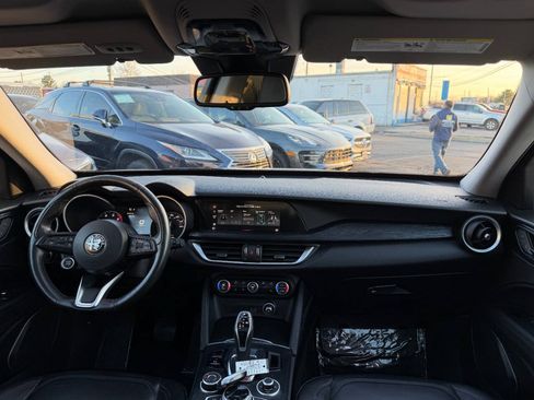 Used 2020 Alfa Romeo Stelvio AWD w/ Cold Weather Package image 28