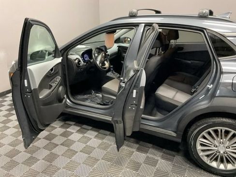 Used 2020 Hyundai Kona SEL Plus AWD/4WD image 13