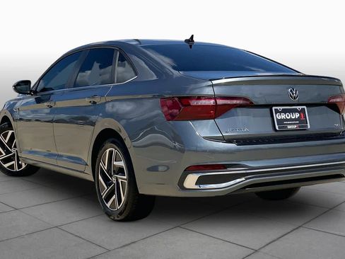 Used 2024 Volkswagen Jetta SEL FWD image 12