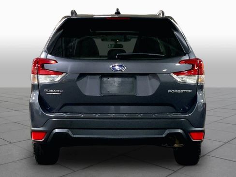 Used 2024 Subaru Forester Premium AWD/4WD image 5