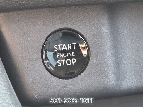 Certified 2025 Nissan Rogue SV w/ SV Premium Package FWD image 32