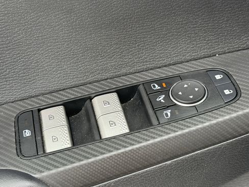 Used 2024 Mitsubishi Outlander SE FWD image 27