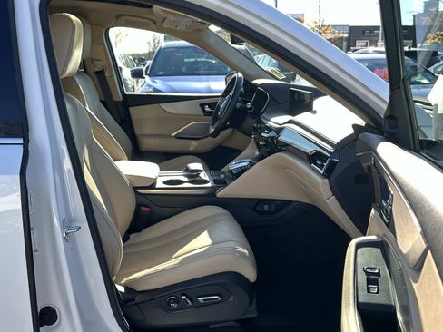 Used 2023 Acura MDX SH-AWD image 13