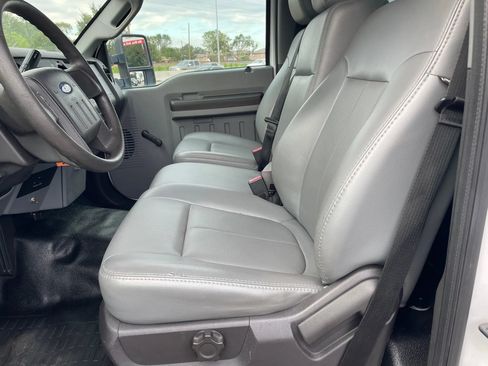 Used 2012 Ford F450 XL w/ XL Value Pkg RWD image 15