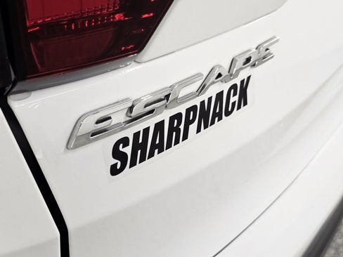 Used 2019 Ford Escape SEL AWD/4WD image 26