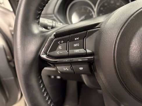 Used 2025 MAZDA CX-5 AWD 2.5 S w/ Preferred Package image 13