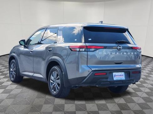 Used 2023 Nissan Pathfinder S FWD image 8