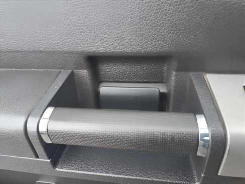 Used 2015 Ford F250 Lariat w/ Lariat Ultimate Package image 15