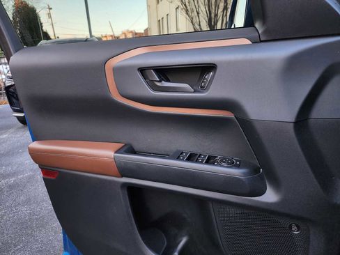 Used 2022 Ford Bronco Sport Outer Banks w/ Tech Package image 15