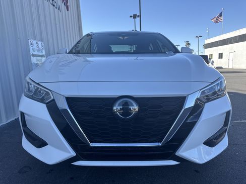 Used 2023 Nissan Sentra SV image 6