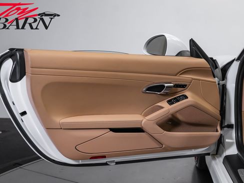 Used 2014 Porsche Cayman S RWD image 16