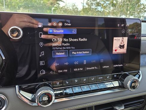 Used 2025 Chevrolet Colorado ZR2 w/ Technology Package image 27