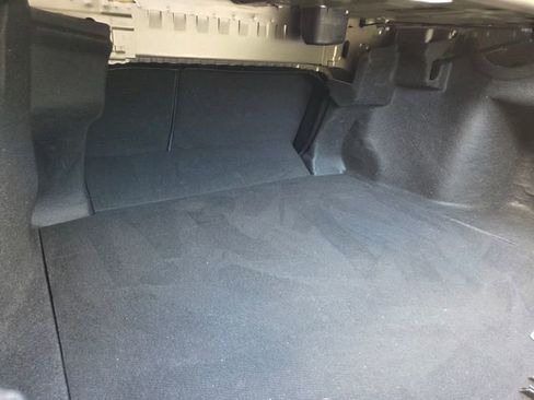 Used 2020 Toyota Camry SE image 29