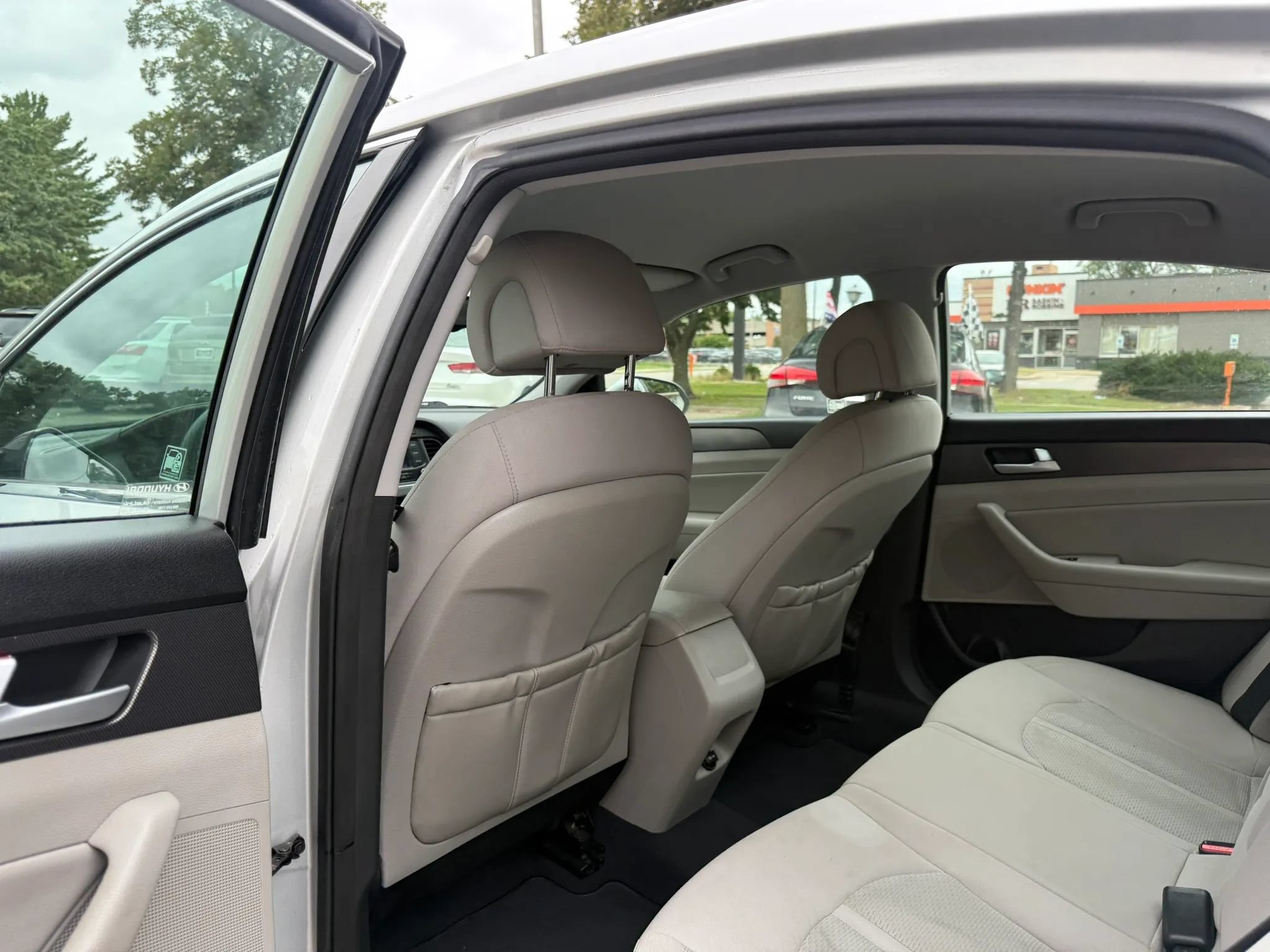Used 2015 Hyundai Sonata Sport FWD image 13