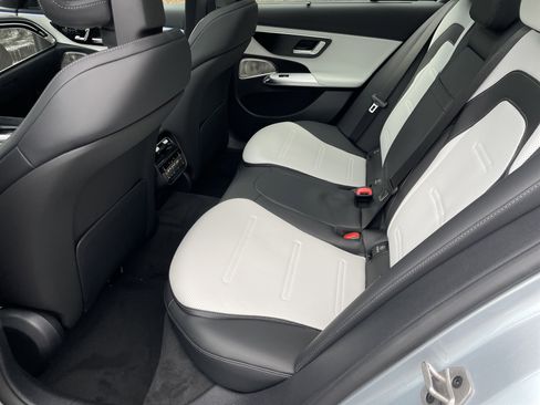 New 2026 Mercedes-Benz E 53 AMG e 4MATIC Sedan image 36