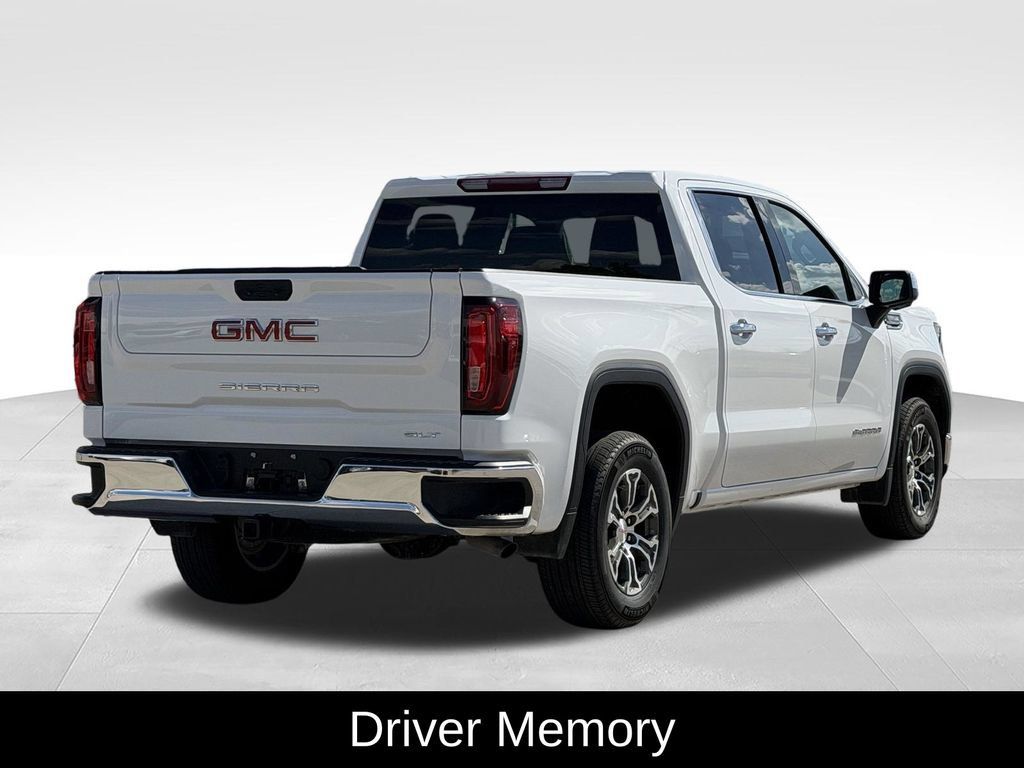 Used 2026 GMC Sierra 1500 SLT RWD image 10