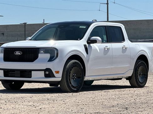 New 2025 Ford Maverick Lobo image 8