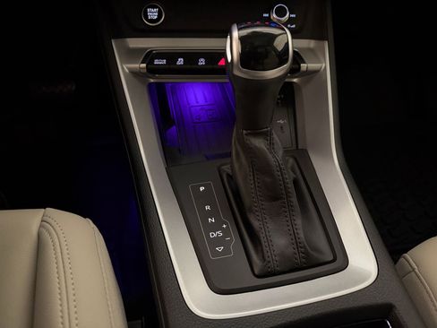 Used 2024 Audi Q3 2.0T Premium Plus AWD/4WD image 19