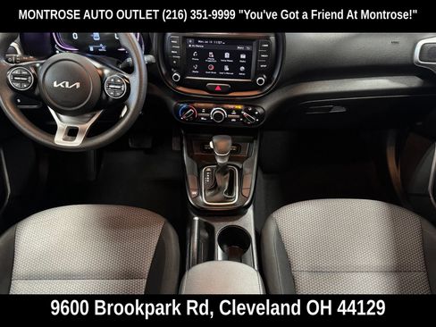 Used 2024 Kia Soul LX w/ Option Group 015 FWD image 40