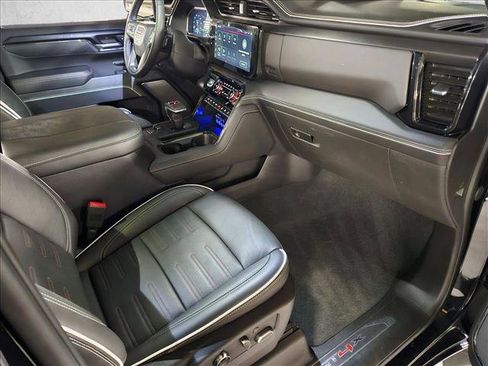 Used 2024 GMC Sierra 1500 AT4X image 19