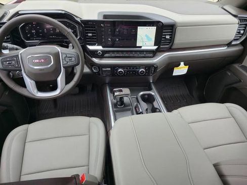 New 2026 GMC Sierra 1500 SLT image 12
