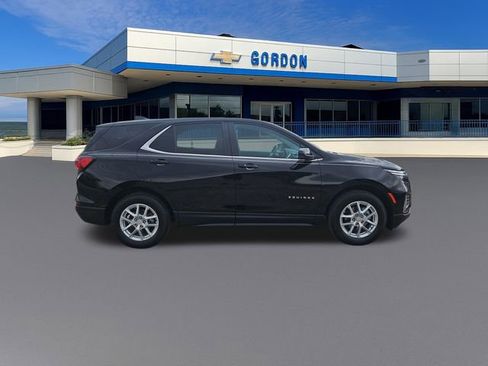 Used 2024 Chevrolet Equinox LT FWD image 6