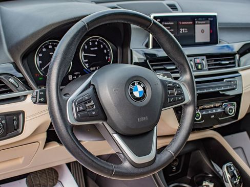 Used 2021 BMW X1 sDrive28i w/ Convenience Package FWD image 23