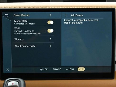 Used 2024 Land Rover Defender 130 S image 36