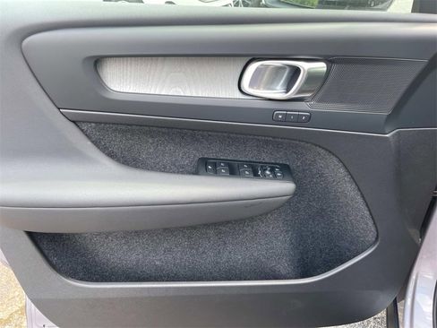 New 2026 Volvo XC40 B5 Plus w/ Protection Package Premier image 19