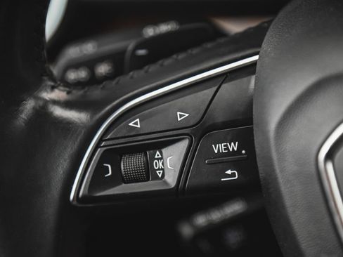 Used 2018 Audi Q5 2.0T Premium Plus w/ Premium Plus Package AWD/4WD image 24