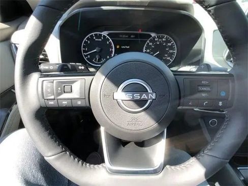 New 2026 Nissan Rogue SV w/ SV Premium Package AWD/4WD image 11