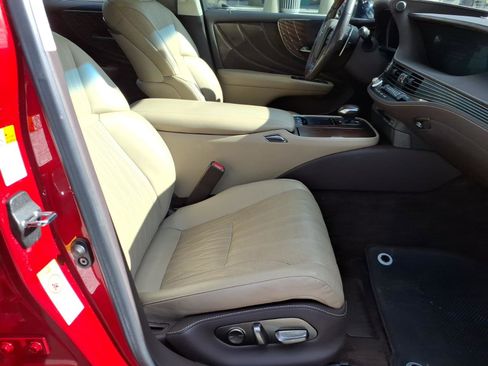 Used 2018 Lexus LS 500 image 11