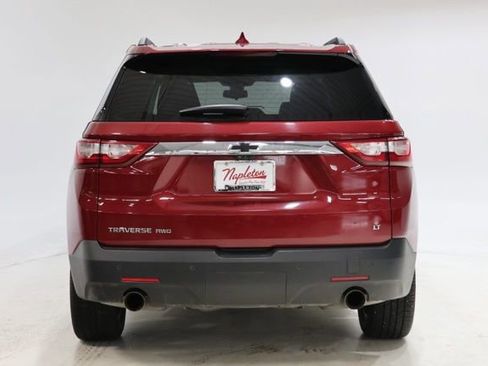 Used 2021 Chevrolet Traverse LT w/ LT Premium Package AWD/4WD image 7