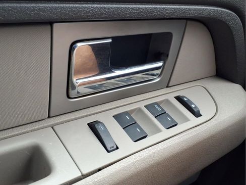 Used 2010 Ford F150 XL RWD image 26