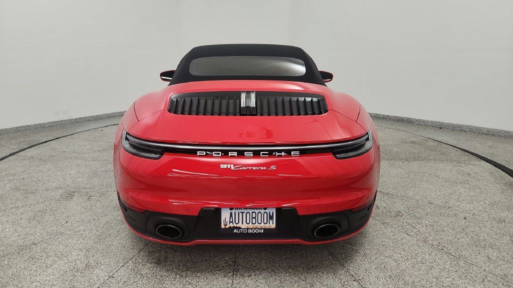 Used 2022 Porsche 911 Carrera S RWD image 14