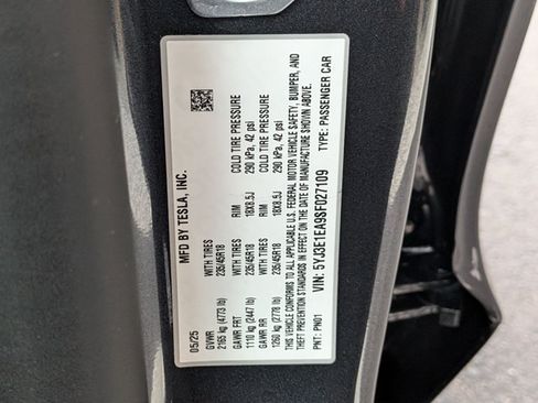Used 2025 Tesla Model 3 Long Range RWD image 24