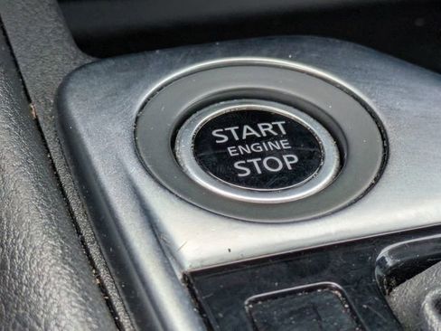 Used 2022 Nissan Sentra SV FWD image 25