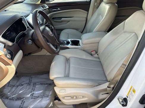 Used 2016 Cadillac SRX Luxury w/ Driver Awareness Package image 15