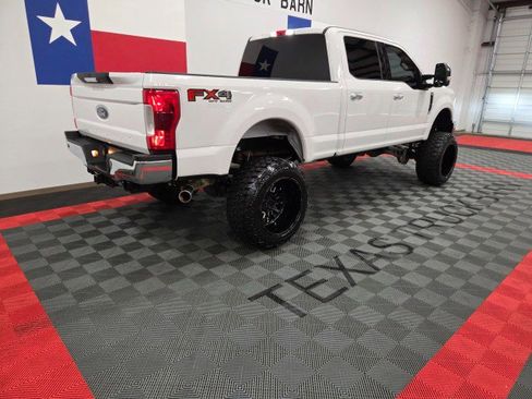 Used 2019 Ford F250 XLT w/ XLT Premium Package AWD/4WD image 25