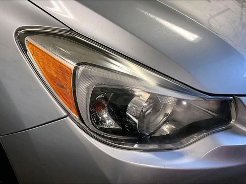 Used 2017 Subaru Crosstrek 2.0i Premium AWD/4WD image 25