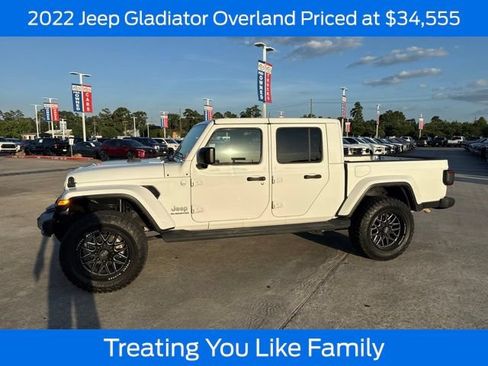 Used 2022 Jeep Gladiator Overland w/ Popular Equipment Package AWD/4WD image 1