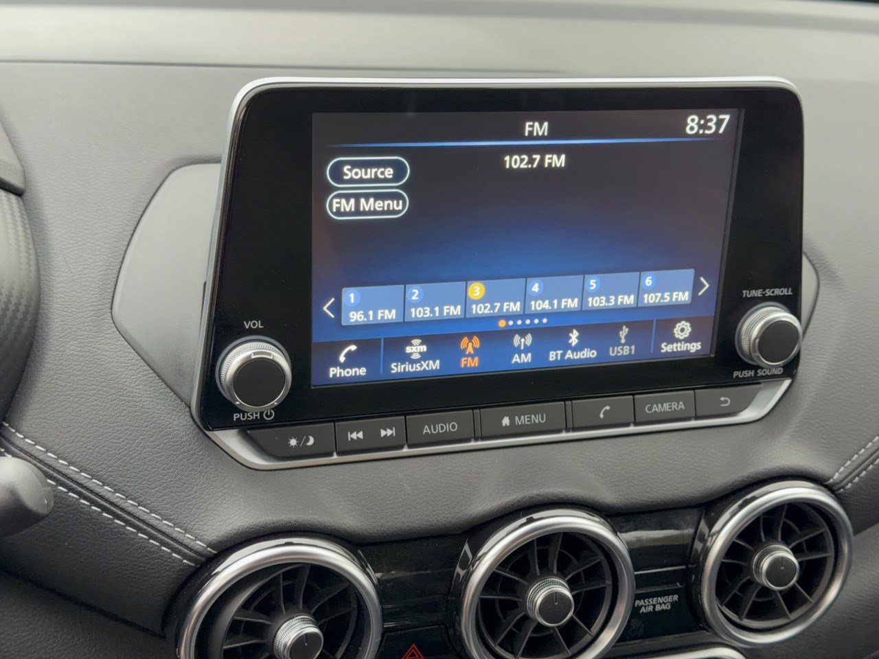 Used 2025 Nissan Sentra SV FWD image 23