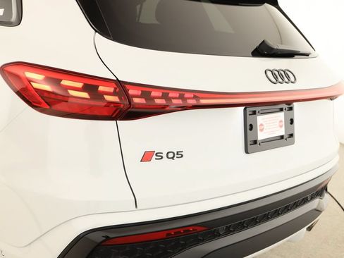 New 2026 Audi SQ5 Premium Plus AWD/4WD image 34